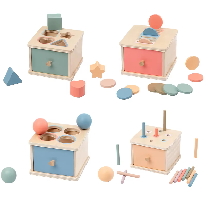 Boîte permanente d'objets Montessori