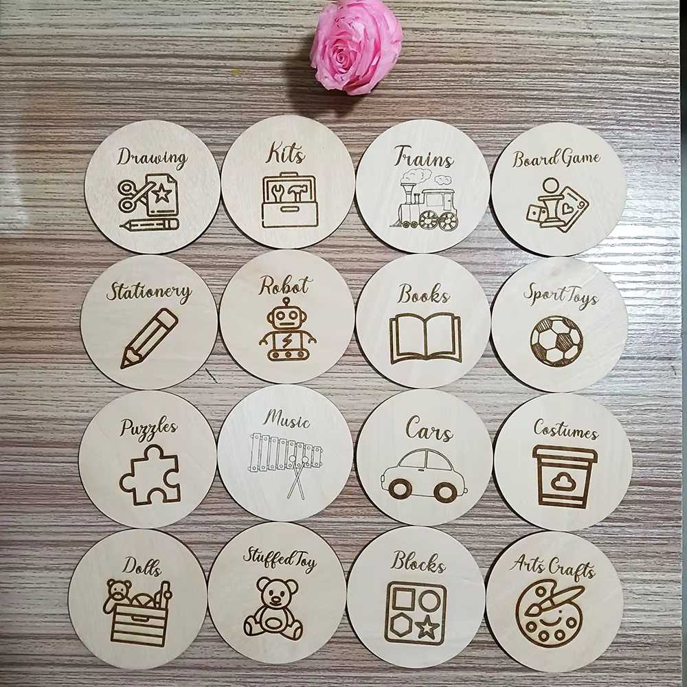 Étiquettes de rangement en bois pour la décoration de la chambre d'enfant