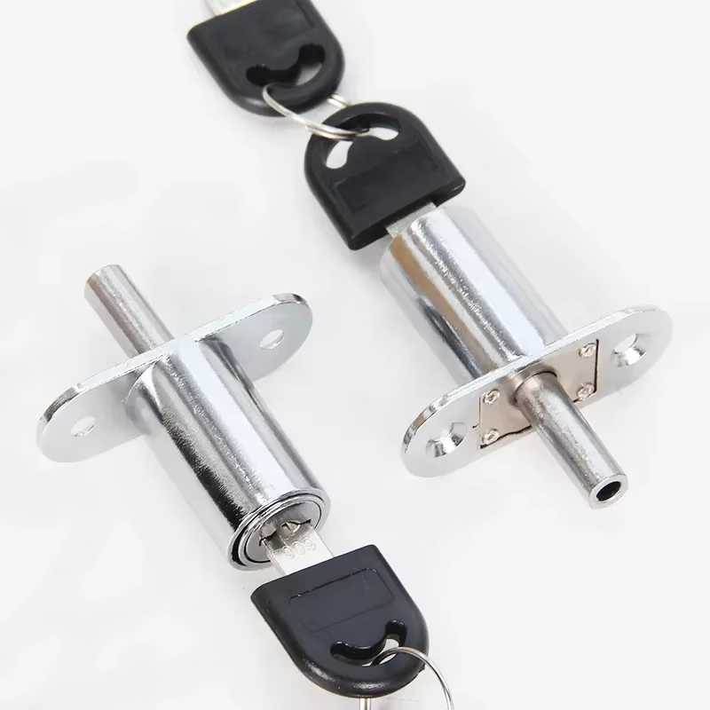 Serrures de porte et fenêtre coulissantes avec languette prédire