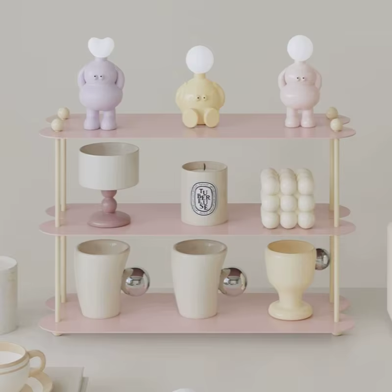 Étagère de bureau rose pour parfums